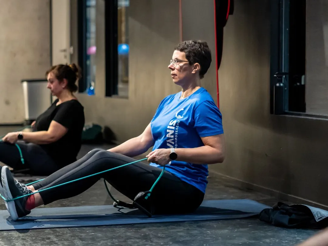 Mobility- und Rückenübungen mit Widerstandsband bei Flensfitness